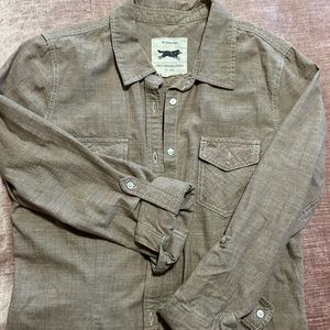 Obey Button up